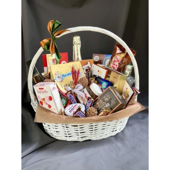 Корзина сладостей 5